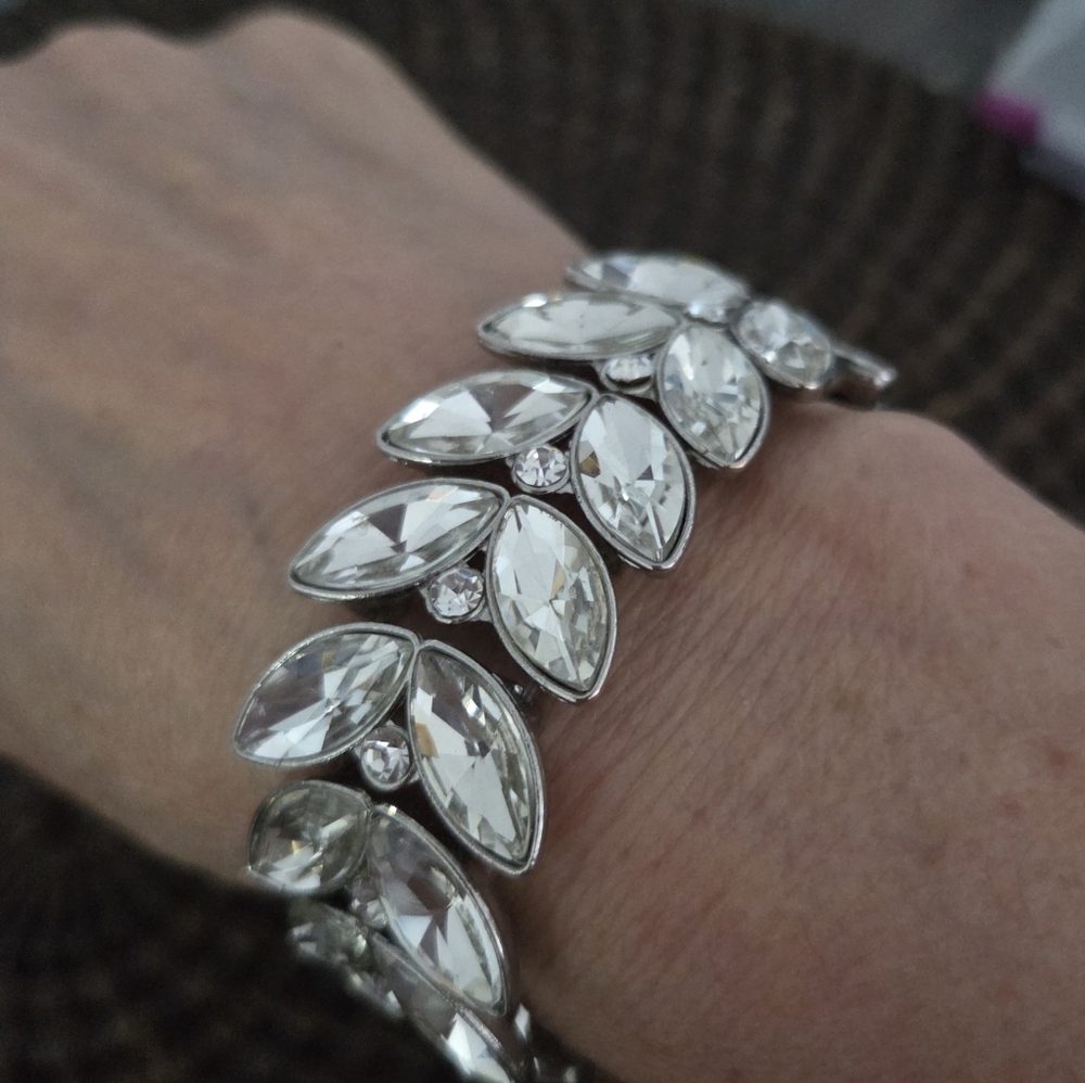 Elegant Silver Crystal Bracelet